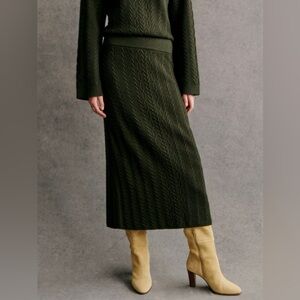 NWT Sézane Marilou Skirt in Olive Green Size S